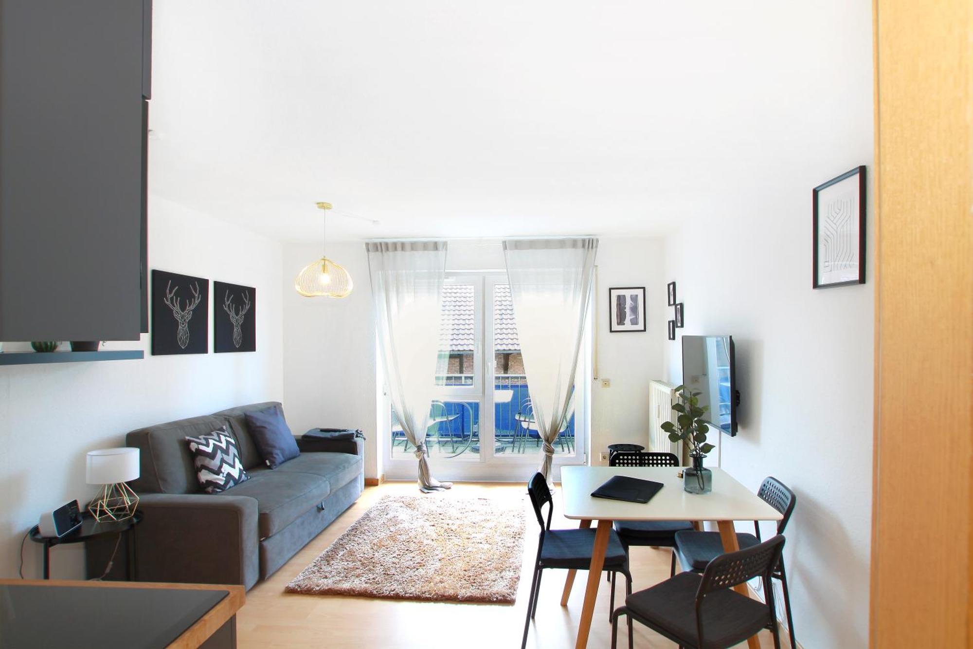 Ferienwohnung Mila Naehe Messe In FDH Zewnętrze zdjęcie